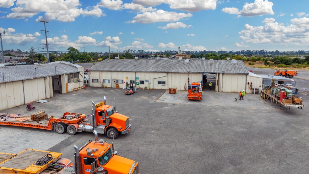 More Photos Of 2301 Napa Vallejo Hwy, Napa Manufacturing For Lease