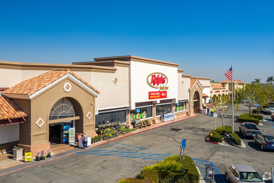 More Photos Of 5355 Warner Ave, Huntington Beach Medical For Lease