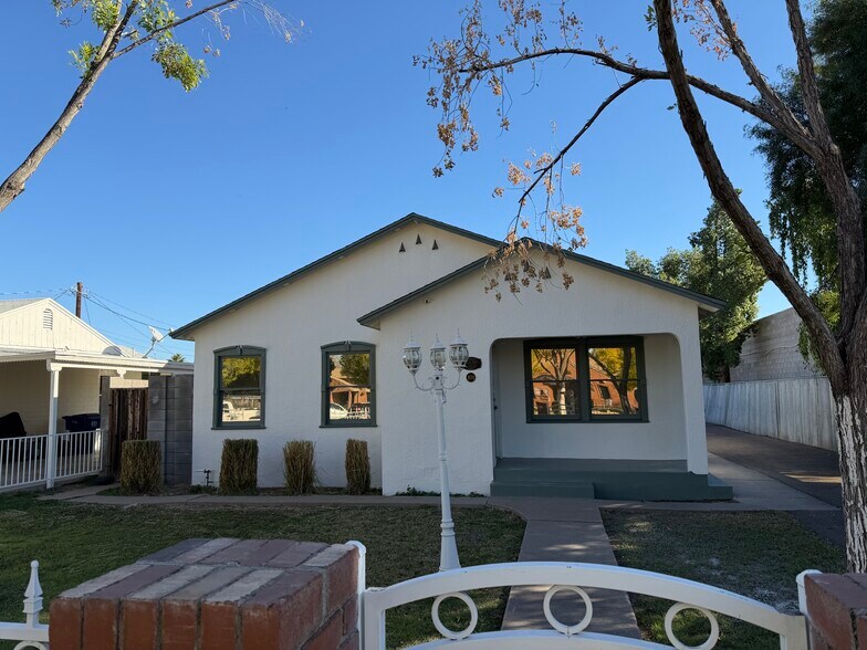 More Photos Of 231 S Sirrine, Mesa Office For Lease