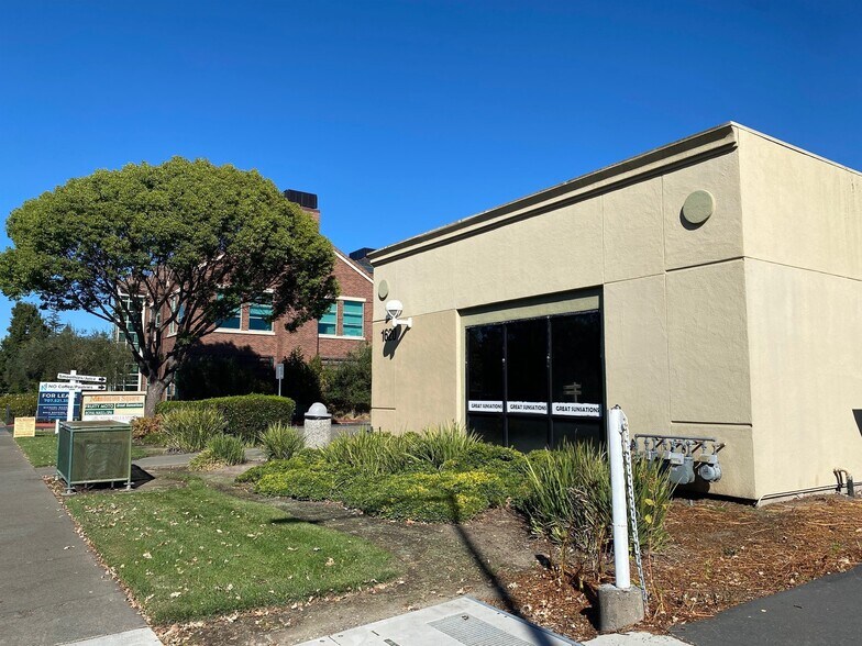 More Photos Of 1620 Mendocino Ave, Santa Rosa Storefront Retail Office For Lease