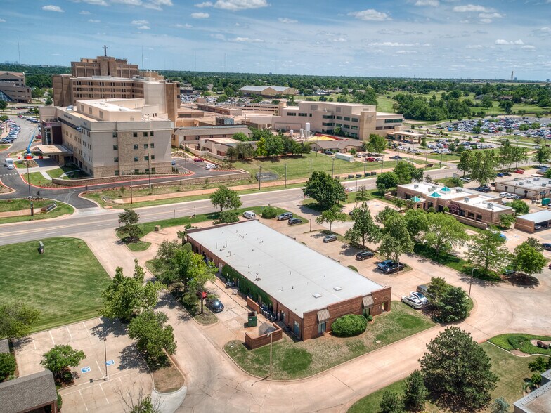 More Photos Of 13509 N Meridian Ave, Oklahoma City Medical For Sale