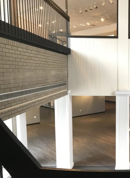 More Photos Of 220-222 Post Rd W, Westport Storefront Retail Office For Lease