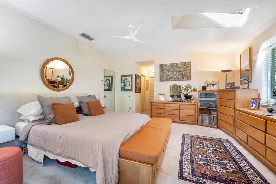 More Photos Of , Miami Multifamily For Sale
