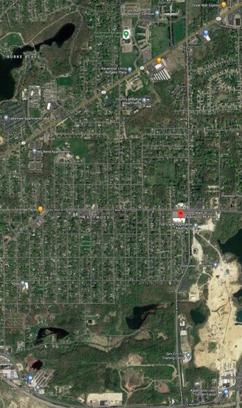 More Photos Of 3420-3518 E Main St, Kalamazoo General Retail For Lease