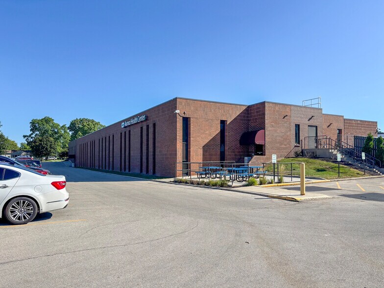 More Photos Of 6901 W Edgerton Ave, Greenfield Medical For Sale