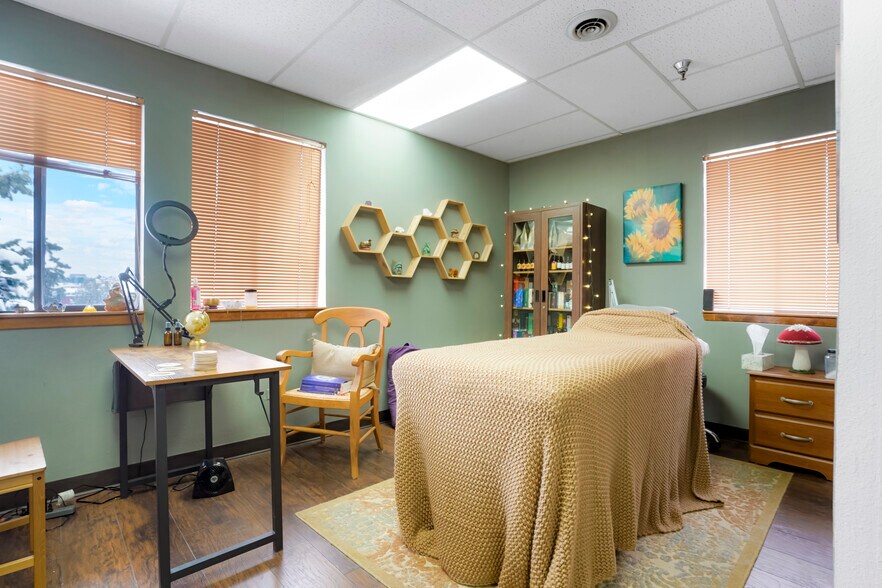 More Photos Of 5005 W 81st Pl, Westminster Office For Sale