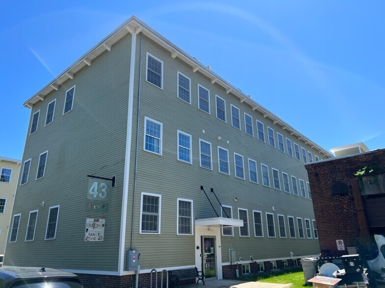 More Photos Of 23 Bradford St, Concord Loft Creative Space For Lease