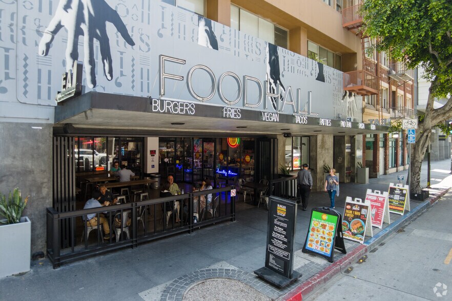 More Photos Of 724 S Spring St, Los Angeles Loft Creative Space For Lease