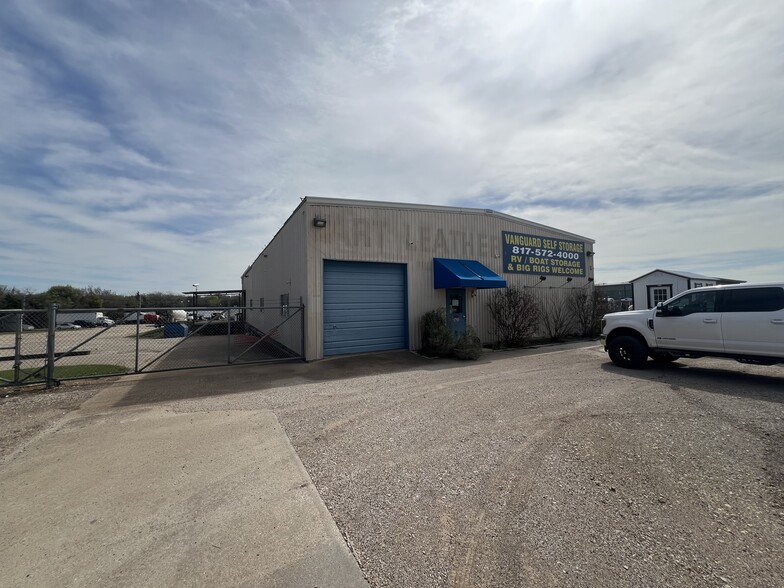 Primary Photo Of 7425 S US Highway 287, Arlington Industrial For Lease