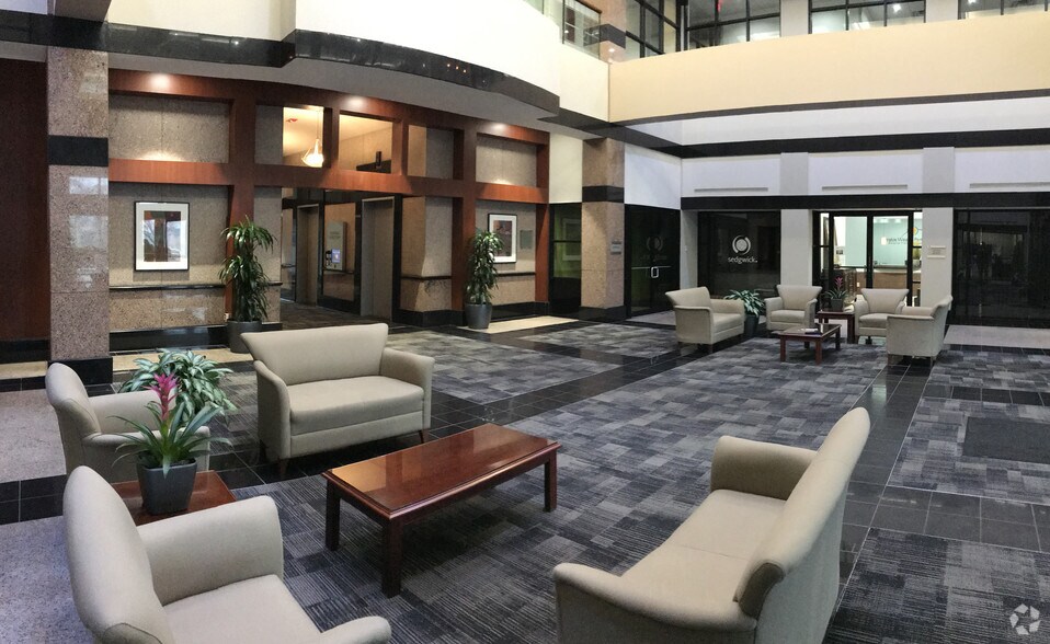 More Photos Of 3455 Mill Run Dr, Hilliard Office For Lease