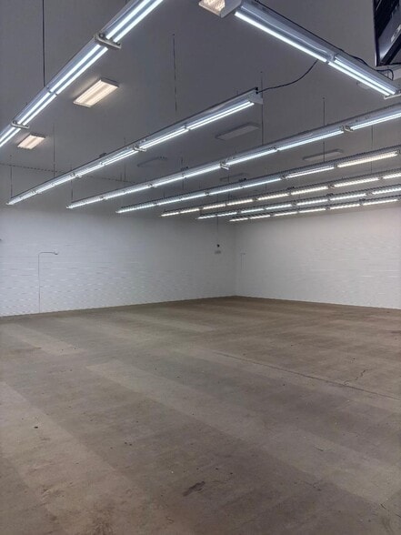 More Photos Of 316 E Market St, Leesburg Office For Lease