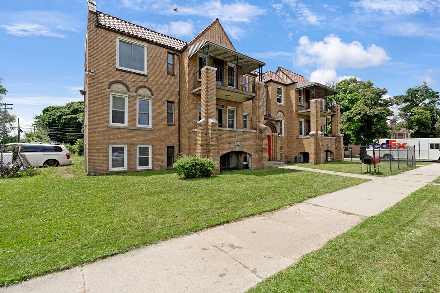 More Photos Of 13535 La Salle Blvd, Detroit Multifamily For Sale