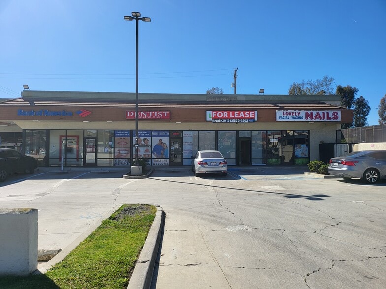 Primary Photo Of 10416-10426 Whittier Blvd, Whittier Unknown For Lease