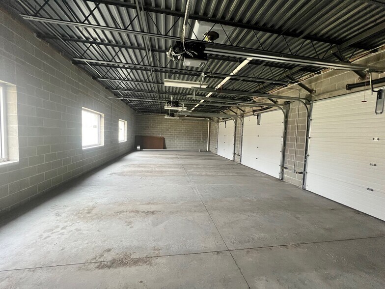 More Photos Of 8310 Excelsior Dr, Madison Unknown For Lease