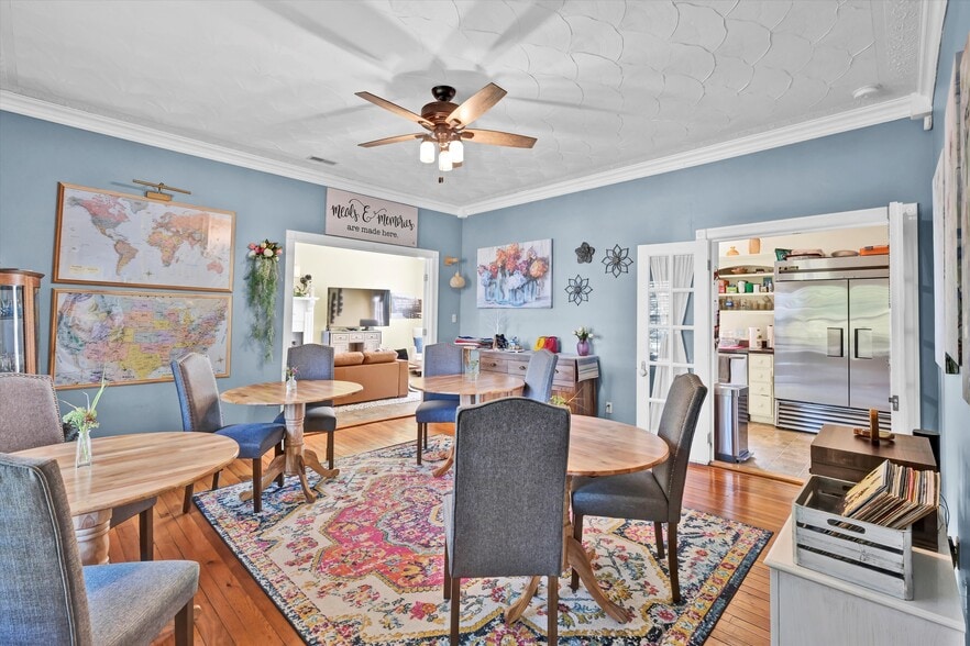 More Photos Of 110 Holy Cross Rd, Loretto Hospitality For Sale