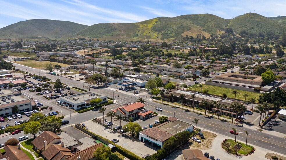 More Photos Of 1017 E Ocean Ave, Lompoc Medical For Sale