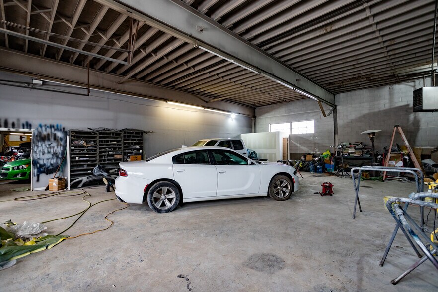 More Photos Of 909 E Route 130, Burlington Auto Dealership For Sale