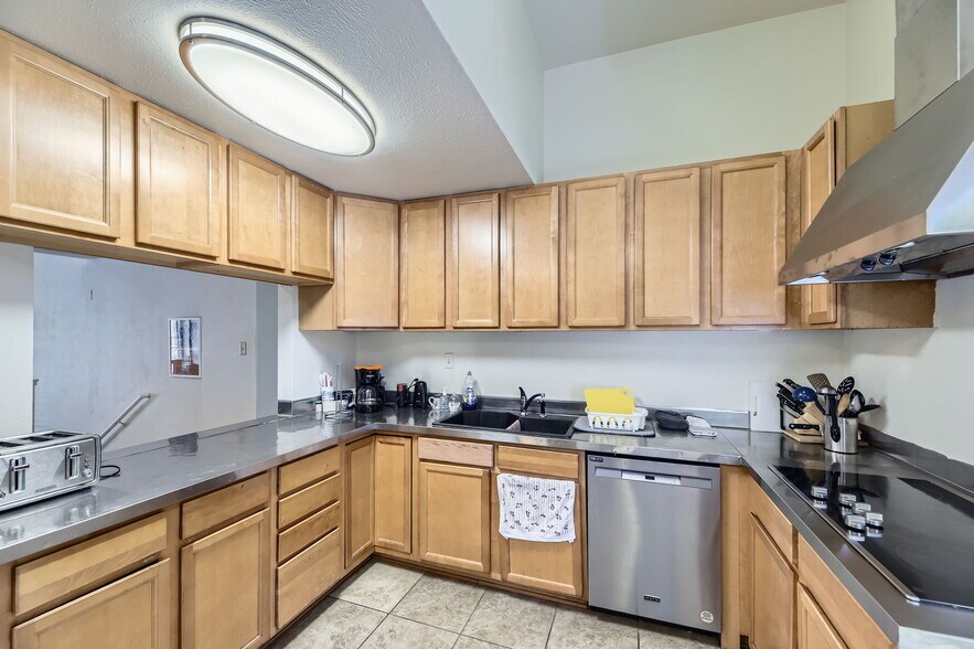 More Photos Of 2544 Champa St, Denver Apartments For Sale