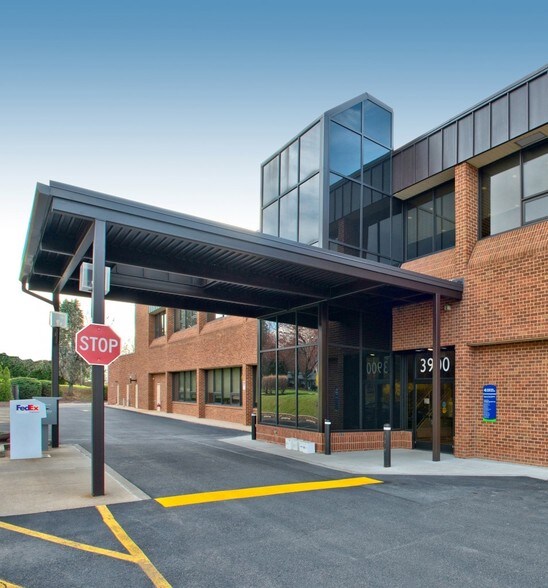 More Photos Of 3900 Hamilton Blvd, Allentown Office For Lease