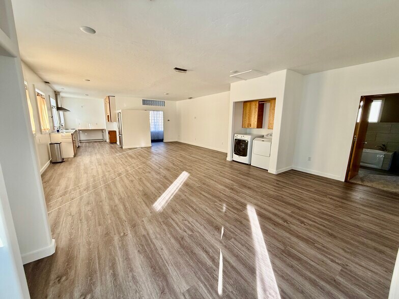 More Photos Of 127 Main St, Chester Office For Sale