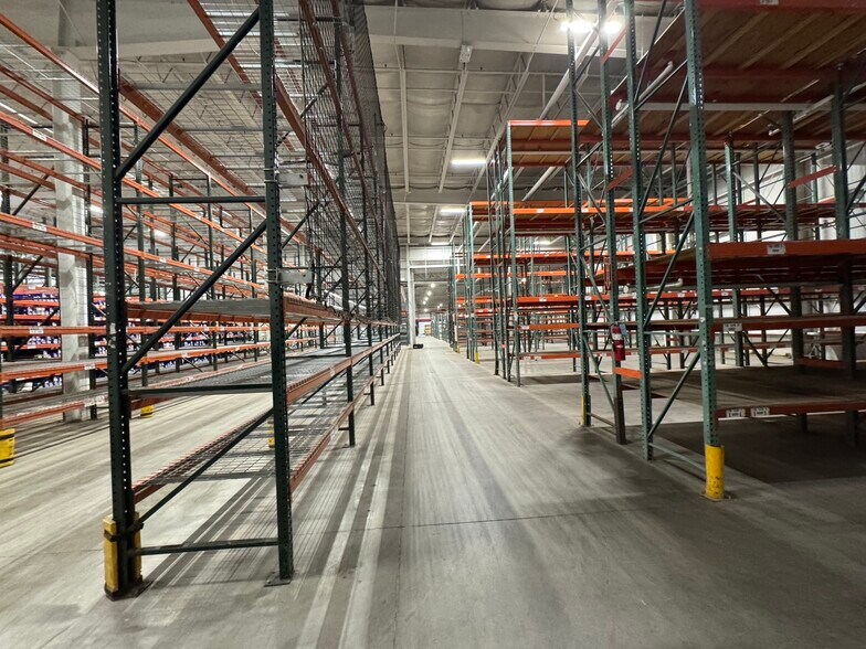 More Photos Of 155 Perry Rd, Bangor Distribution For Lease