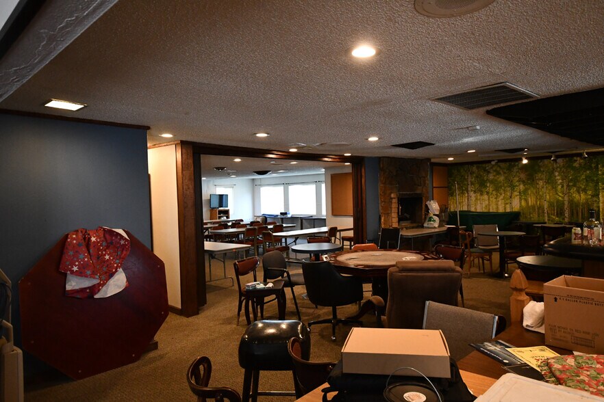 More Photos Of 2620 W 2nd St, The Dalles Restaurant For Sale