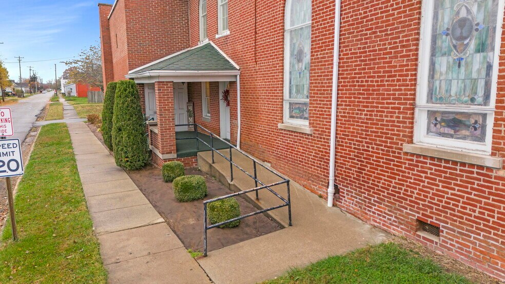 More Photos Of 102 N Kattman Ave, Crothersville Religious Facility For Sale
