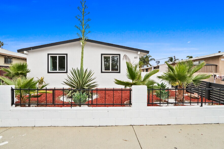 More Photos Of 609 W E St, Wilmington Apartments For Sale