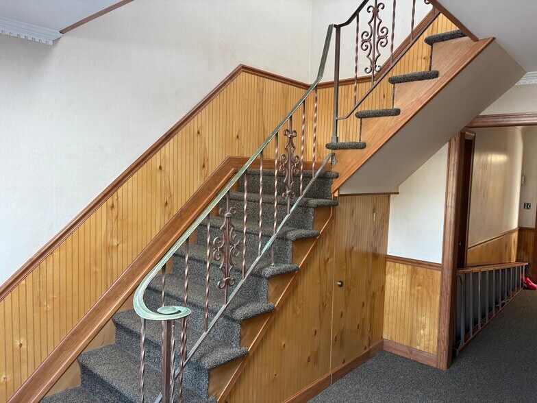 More Photos Of 470 State Route 79, Morganville Medical For Lease