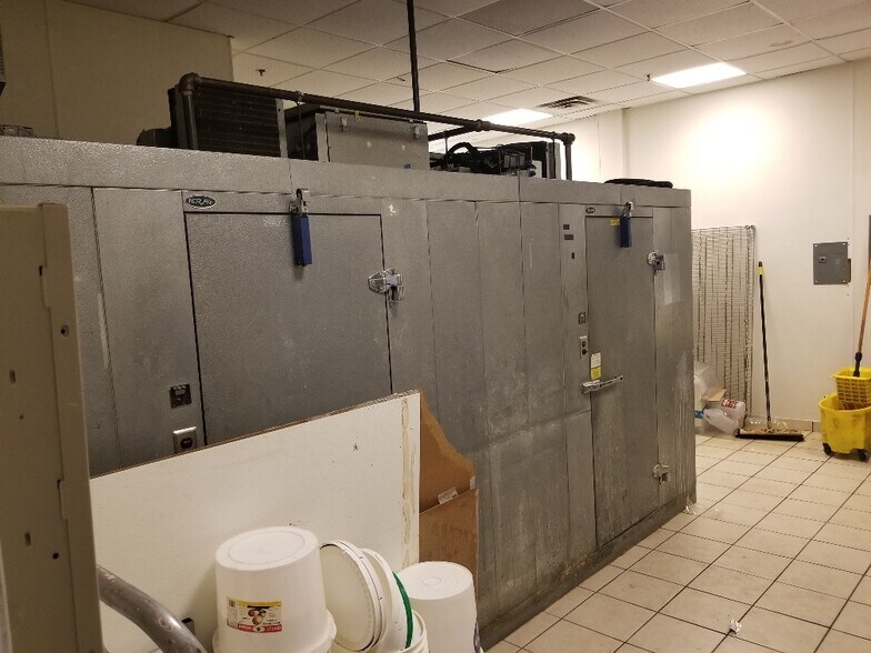 More Photos Of 343-351 State Route 34, Matawan Unknown For Lease