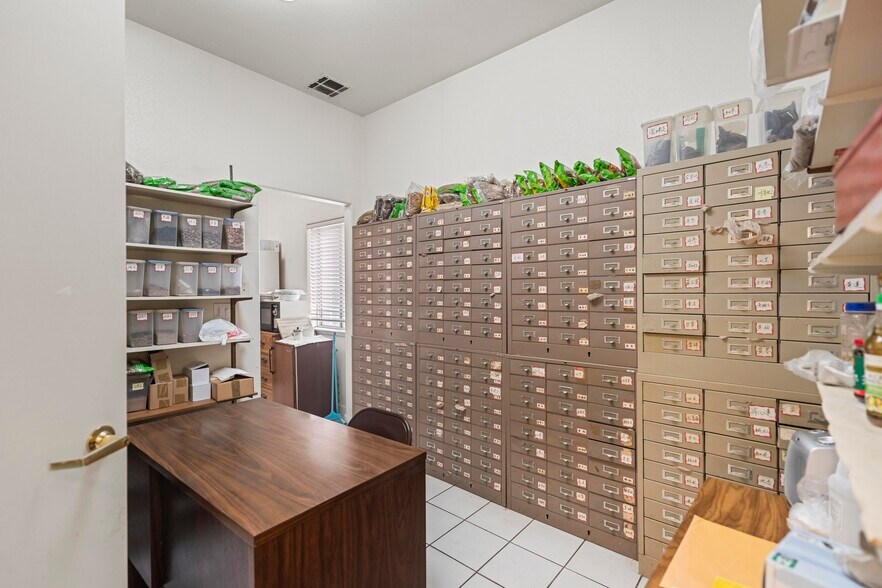 More Photos Of 7548 Garvey Ave, Rosemead Medical For Sale