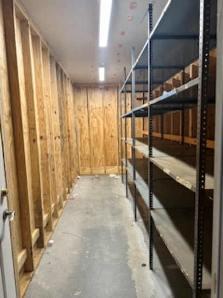 More Photos Of 12400 Front Beach Rd, Panama City Beach Light Distribution For Lease