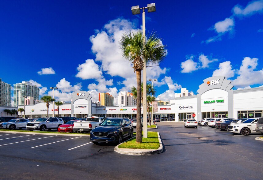 Primary Photo Of 16850 Collins Ave, Sunny Isles Beach Unknown For Lease