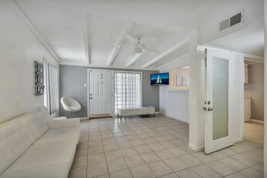 More Photos Of 1902 N 16th St, Phoenix Medical For Sale