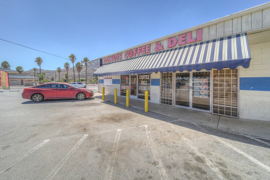 More Photos Of 31170 US Highway 74, Homeland General Retail For Lease