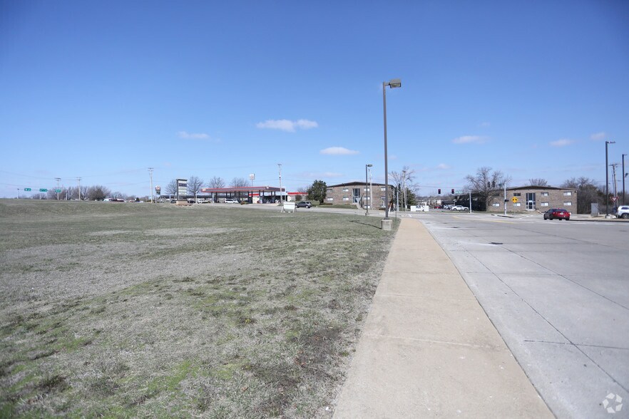 More Photos Of 4209 Midamerica Ln, Saint Louis Land For Lease