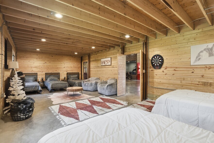 More Photos Of 51 Redder rd, Pine Bush Flex For Sale