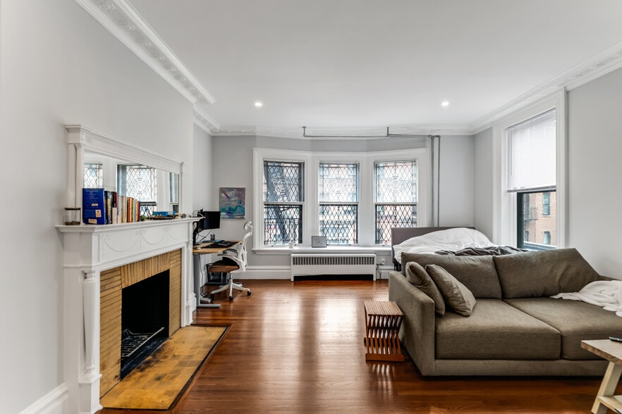 More Photos Of 57 Commonwealth Ave, Boston Apartments For Sale