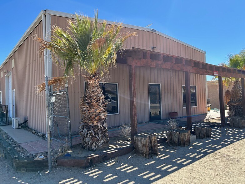 More Photos Of 2401-2405 Stirrup Rd, Borrego Springs Warehouse For Sale