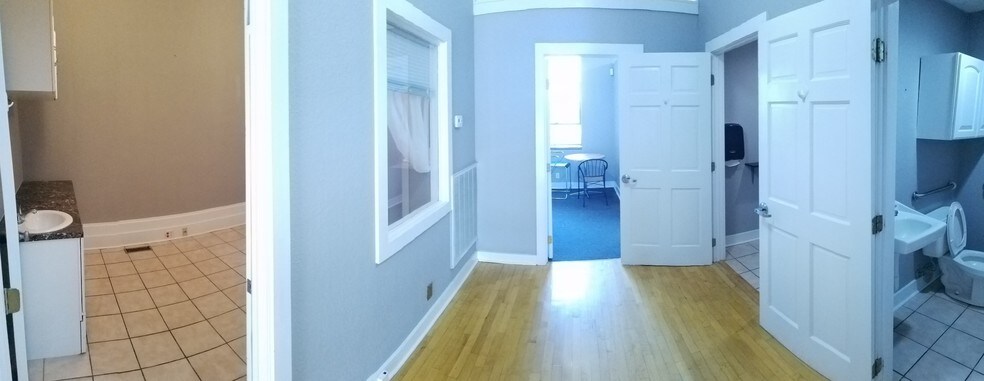 More Photos Of 714 Gay, Knoxville General Retail For Lease
