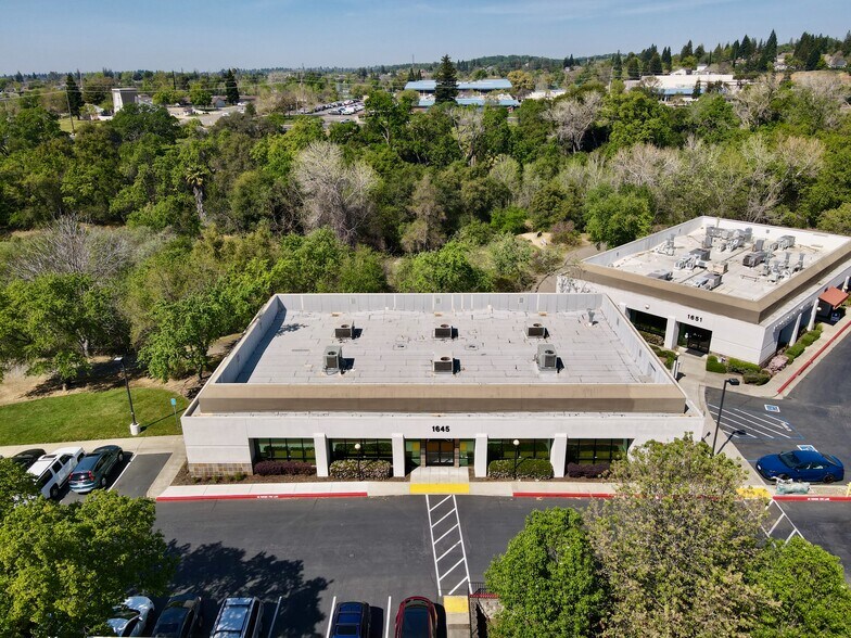 More Photos Of 1621 Creekside Dr, Folsom Unknown For Lease