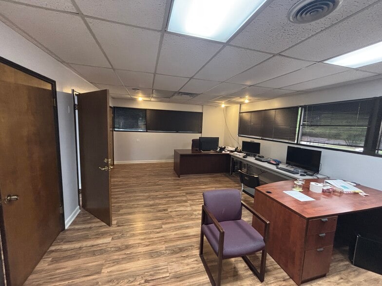 More Photos Of 1798 Montreal Cir, Tucker Office For Sale