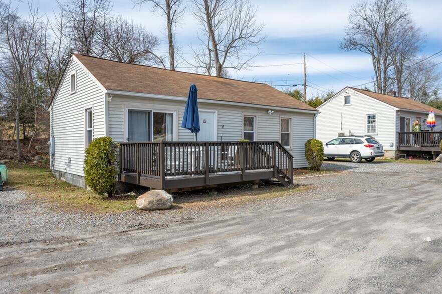 More Photos Of , Brookfield Unknown For Sale