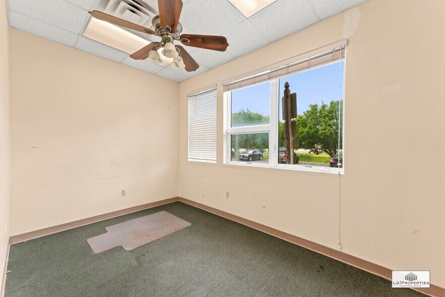 More Photos Of 475 Highway 70, Lakewood Medical For Lease