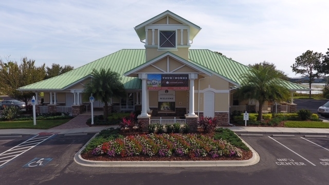 Primary Photo Of 6220 University Pkwy, Lakewood Ranch Office For Lease