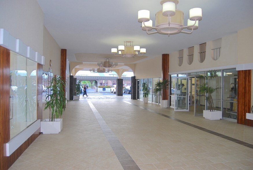 More Photos Of 101 Aupuni St, Hilo Apartments For Sale