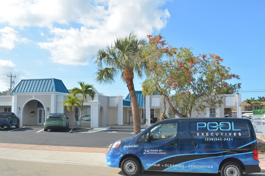 More Photos Of 1314-1322 Lafayette St, Cape Coral Loft Creative Space For Sale