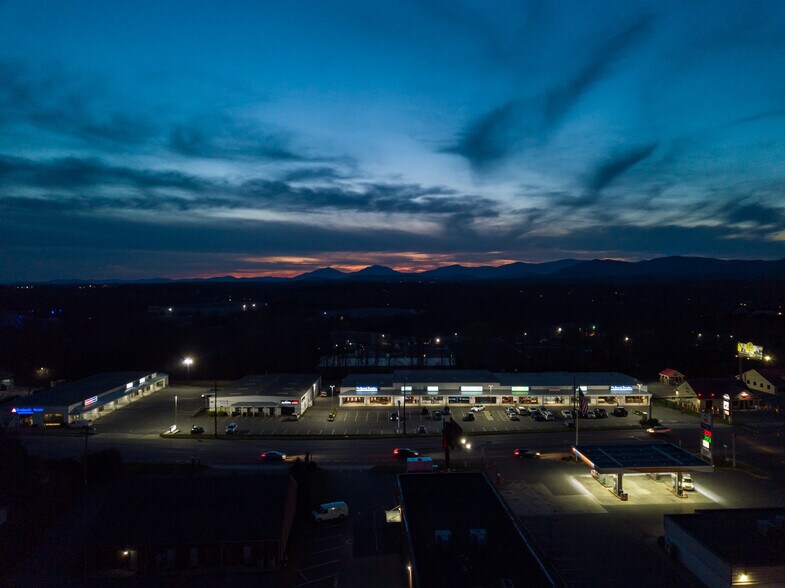 More Photos Of 17860 Forest Rd, Forest General Retail For Lease