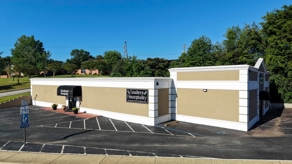 Primary Photo Of 110 Mauldin Rd, Greenville Freestanding For Lease