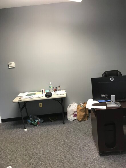 More Photos Of 55 N County Line Rd, Jackson Office For Lease